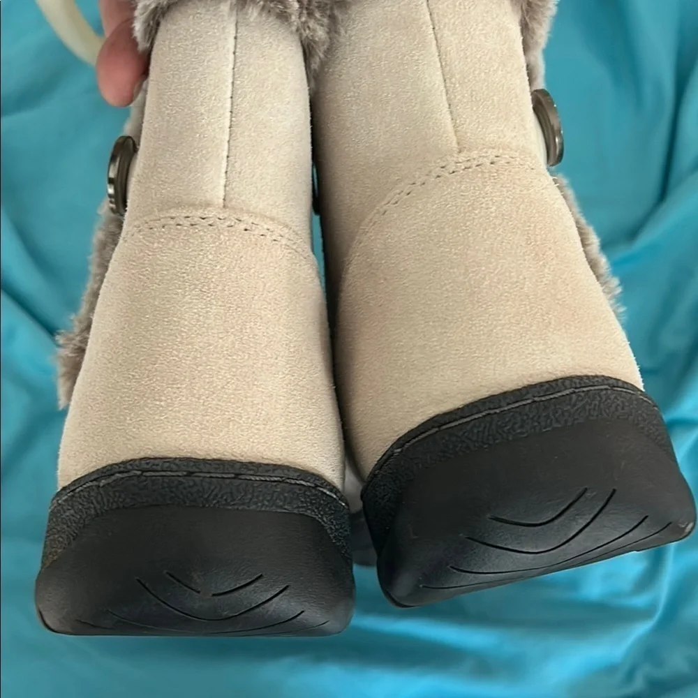 Khombu Gray Winter & Rain Boots with Cozy Plush Lining EUC